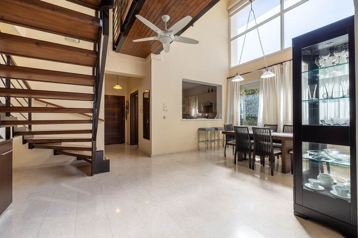 Image No.16-3 Bed House for sale