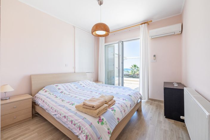 Image No.23-3 Bed House for sale