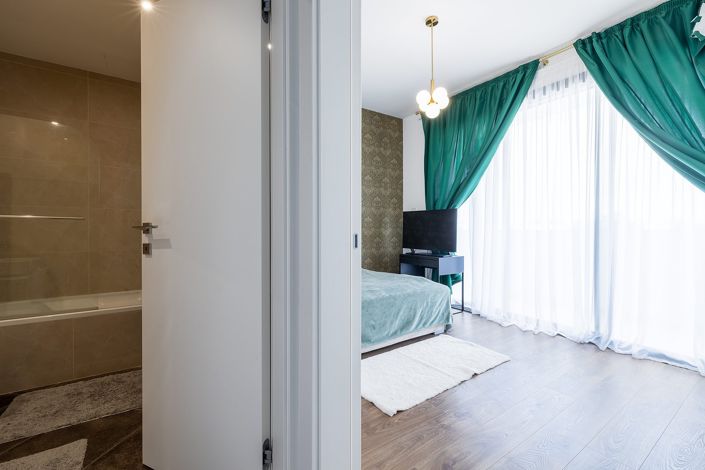 Image No.14-3 Bed House for sale