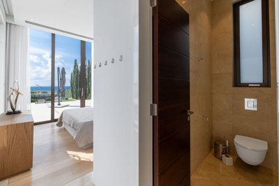 74ccf5f0-68b2-45c0-91c0-ef35cc1077c6