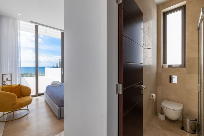 Image No.18-5 Bed Villa for sale