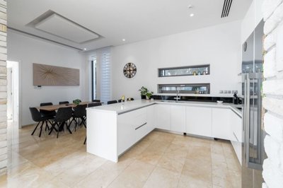 0a488f15-f48c-4eb5-86ac-fa7cd6c09ae9