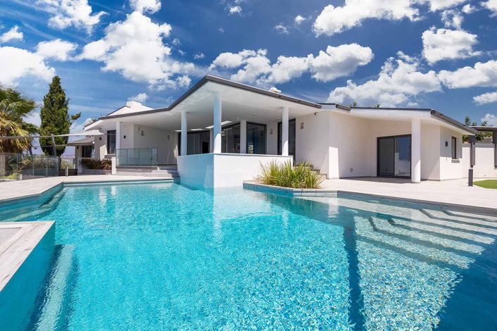 Image No.2-5 Bed House for sale