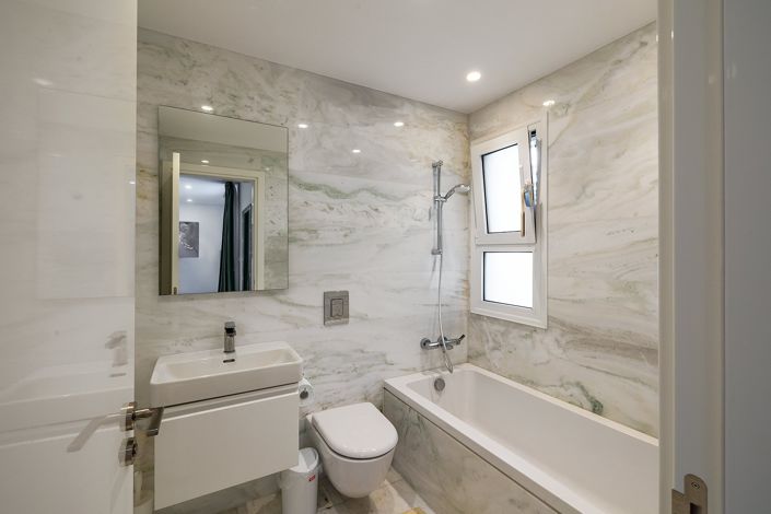 Image No.19-3 Bed Penthouse for sale