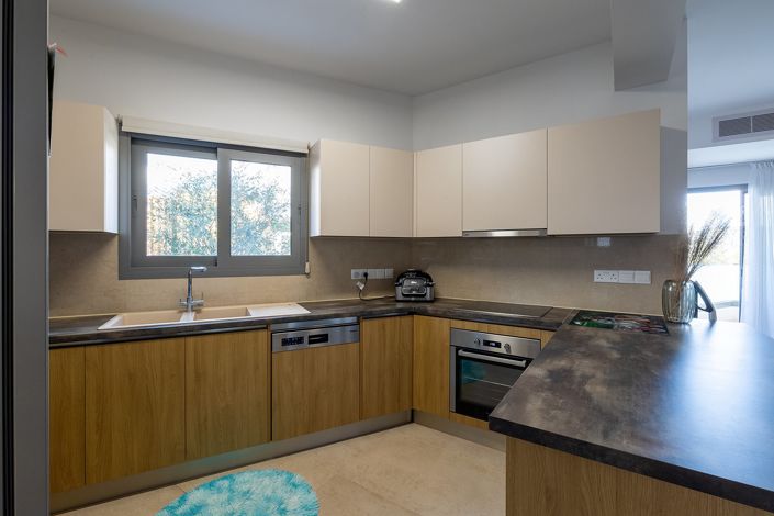 Image No.7-2 Bed Apartment for sale