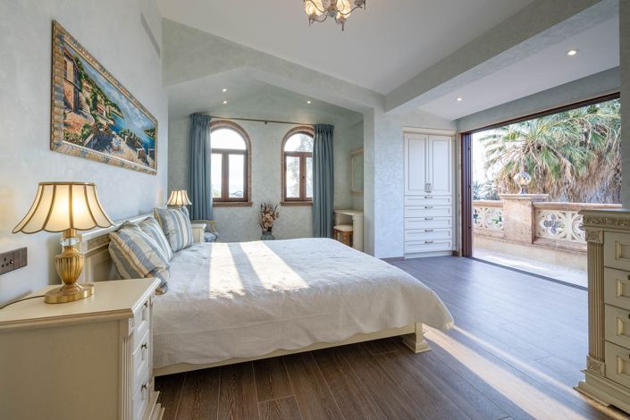 Image No.14-4 Bed Villa for sale