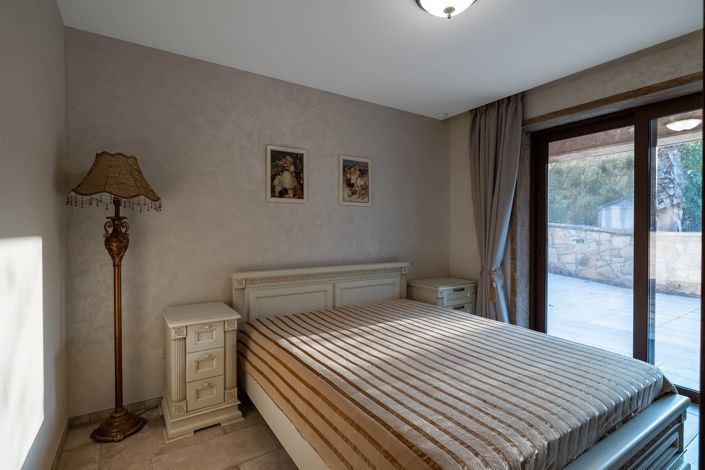 Image No.25-4 Bed Villa for sale