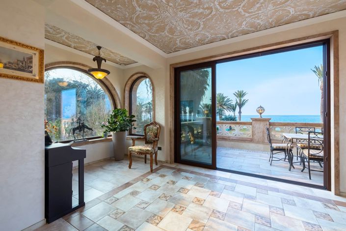 Image No.6-4 Bed Villa for sale