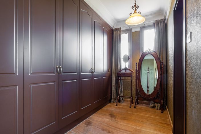 Image No.23-8 Bed Villa for sale