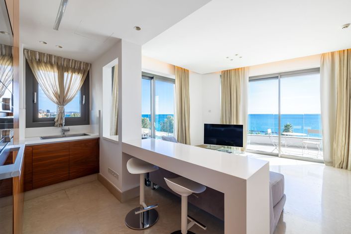 Image No.9-2 Bed Apartment for sale