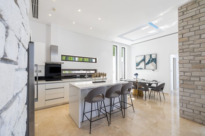 Image No.5-3 Bed Villa for sale