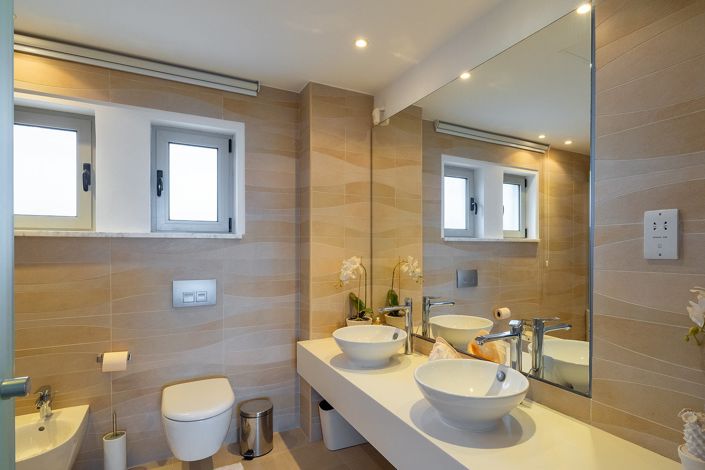 Image No.17-4 Bed Villa for sale