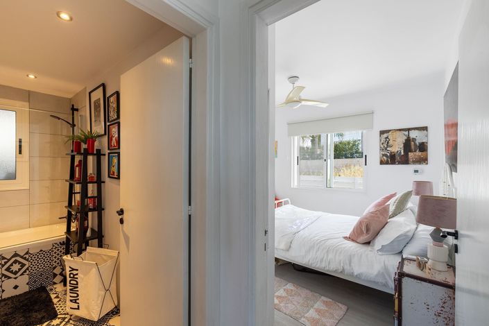 Image No.13-4 Bed House for sale