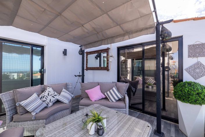 Image No.27-4 Bed House for sale