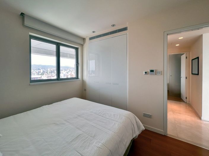 Image No.17-2 Bed Apartment for sale