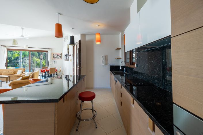 Image No.5-4 Bed Bungalow for sale