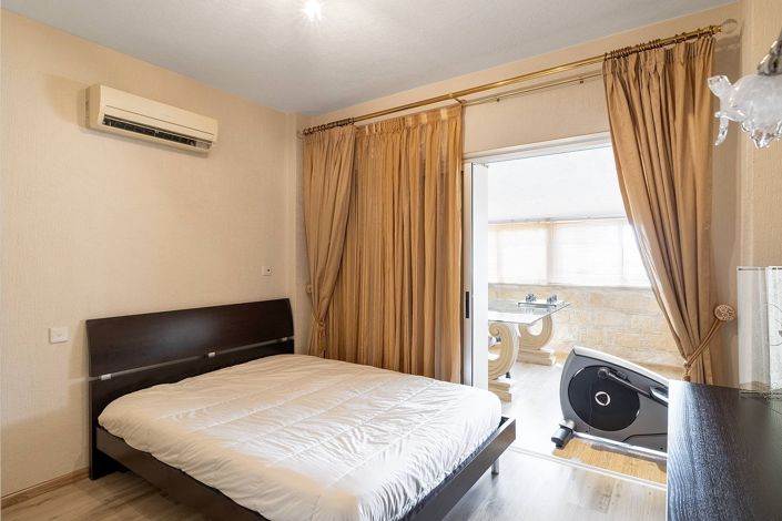 Image No.13-2 Bed Apartment for sale