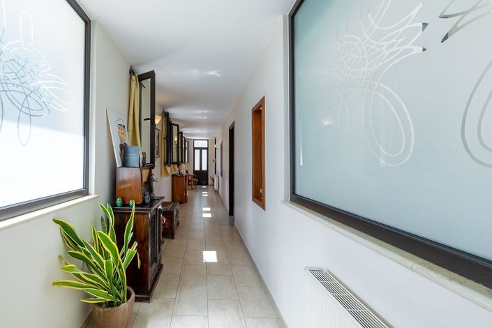 Image No.13-4 Bed Bungalow for sale