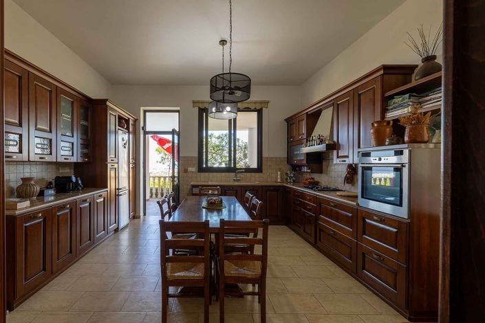 Image No.7-4 Bed Bungalow for sale