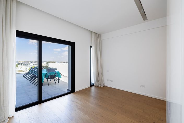 Image No.11-3 Bed Penthouse for sale