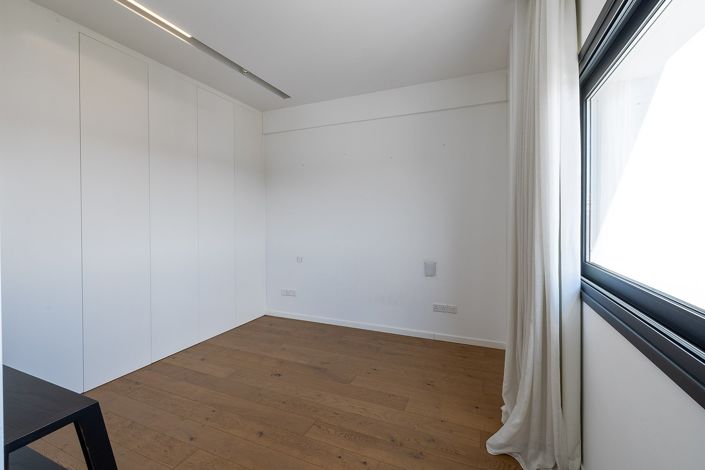 Image No.16-3 Bed Penthouse for sale