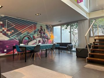 4 Bed Commercial for sale