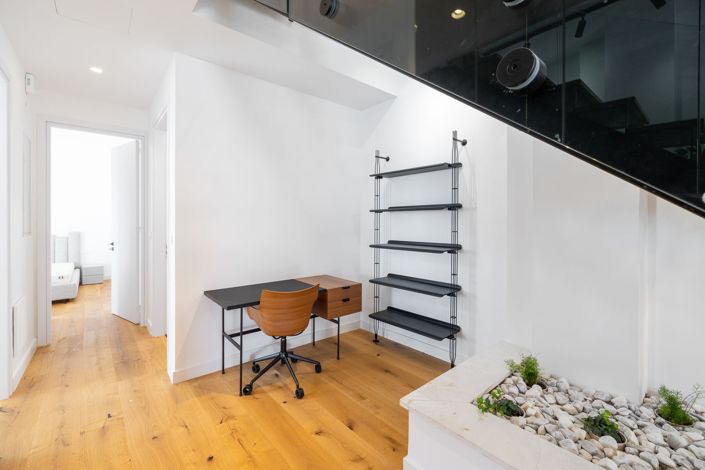 Image No.13-4 Bed Penthouse for sale