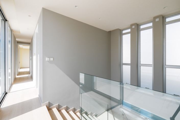 Image No.19-5 Bed House for sale