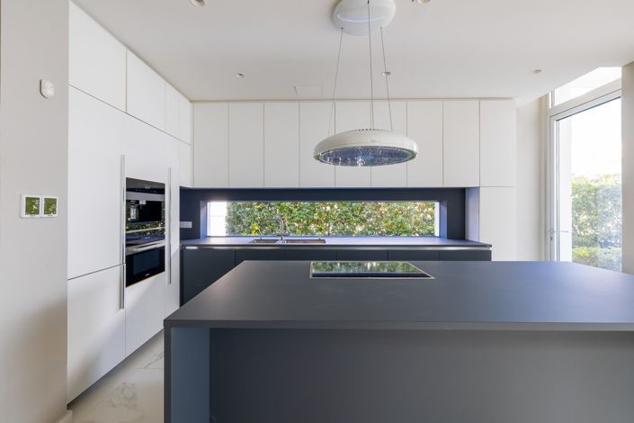 Image No.10-5 Bed House for sale