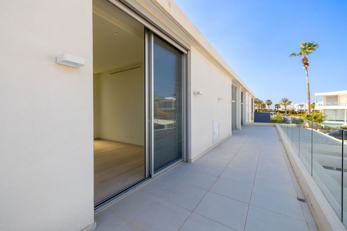 Image No.21-5 Bed House for sale