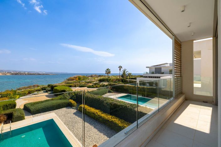 Image No.3-5 Bed House for sale