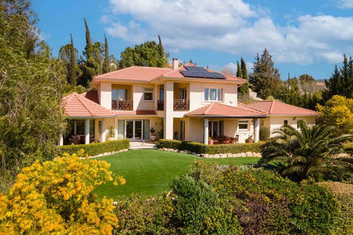 Image No.2-4 Bed Villa for sale