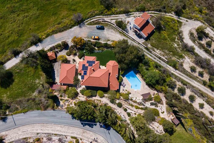 Image No.3-4 Bed Villa for sale