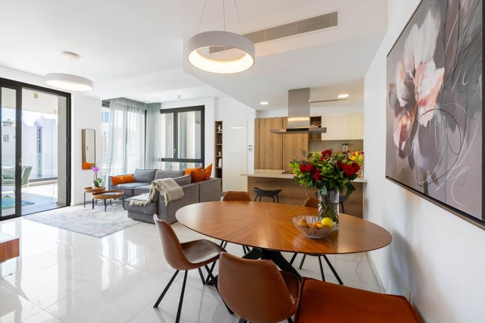 Image No.1-2 Bed Apartment for sale