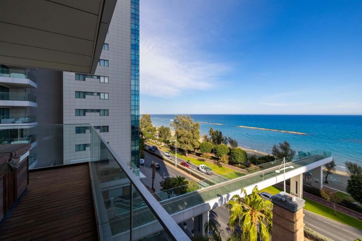 Image No.22-3 Bed Apartment for sale