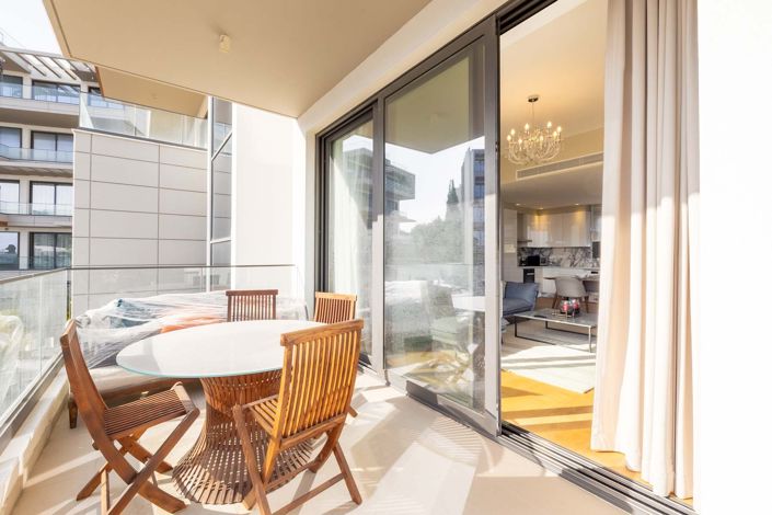 Image No.19-2 Bed Apartment for sale