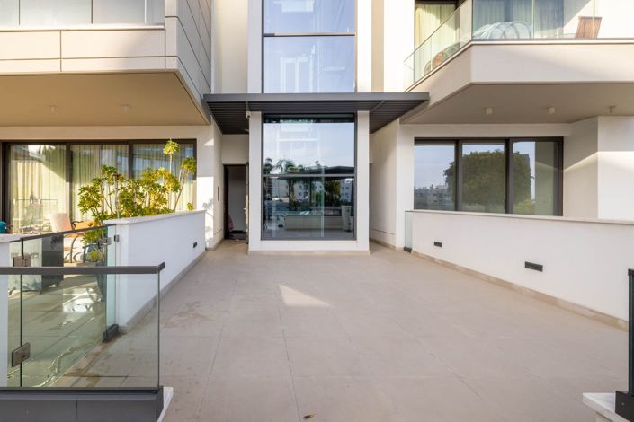 Image No.22-2 Bed Apartment for sale