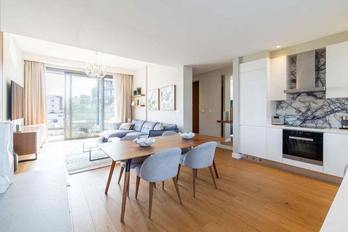 Image No.6-2 Bed Apartment for sale