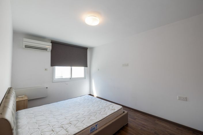 Image No.15-3 Bed House for sale