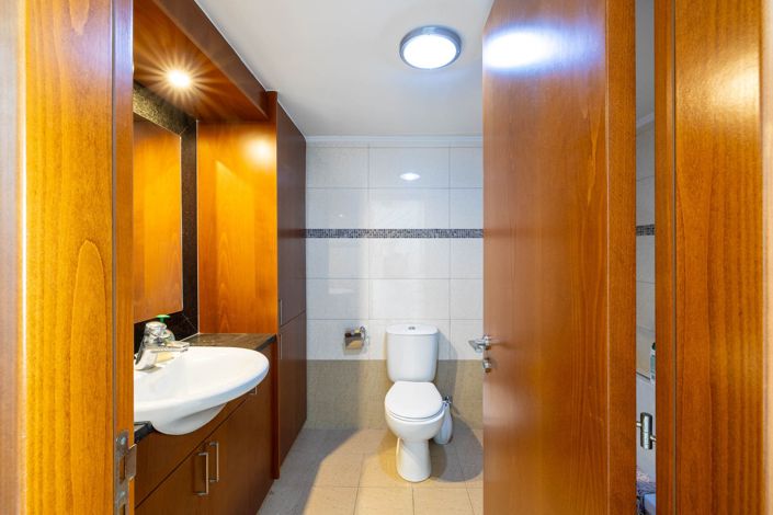 Image No.16-3 Bed House for sale