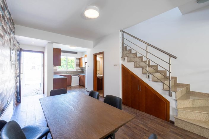 Image No.4-3 Bed House for sale