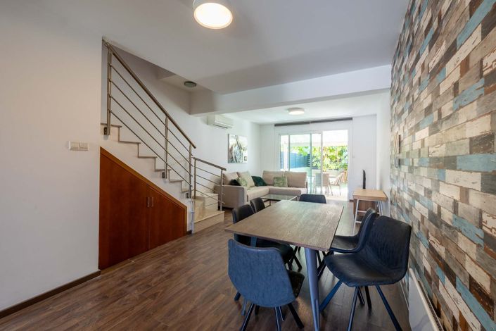 Image No.5-3 Bed House for sale