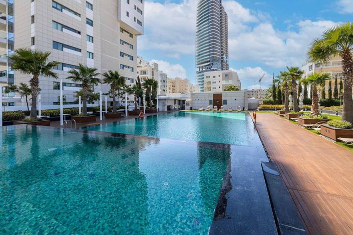 Image No.23-2 Bed Apartment for sale