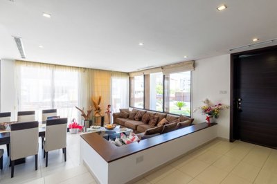 64fcdc19-d752-4e05-9831-0280d6786398