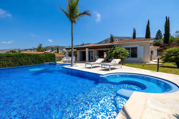 Image No.25-4 Bed Bungalow for sale