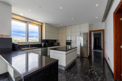 611e047c-be9e-408f-8453-509819daf740