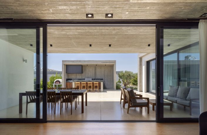 Image No.10-4 Bed House for sale