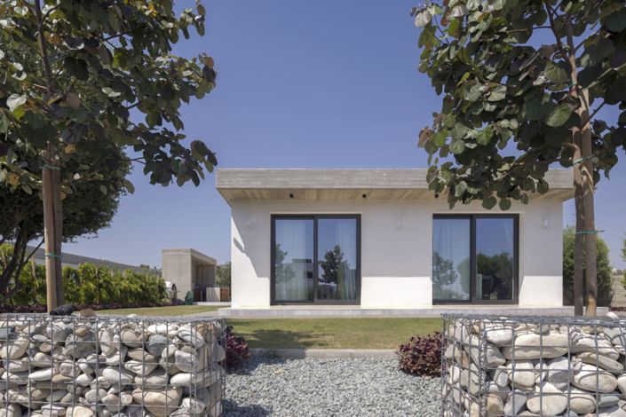 Image No.17-4 Bed House for sale