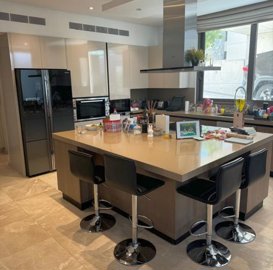 3be4bdb5-a073-427d-9a9f-d502bb3c7848