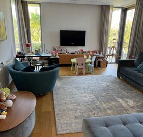 3d5a8867-cbd9-4f28-9863-2b9783c9d97f